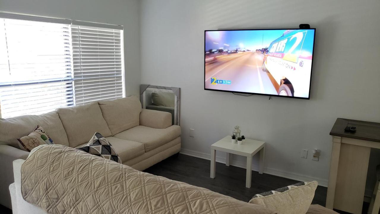 Discover Luxury Condo Steps Away From Celebration Pointe And I-75! Gainesville Bagian luar foto