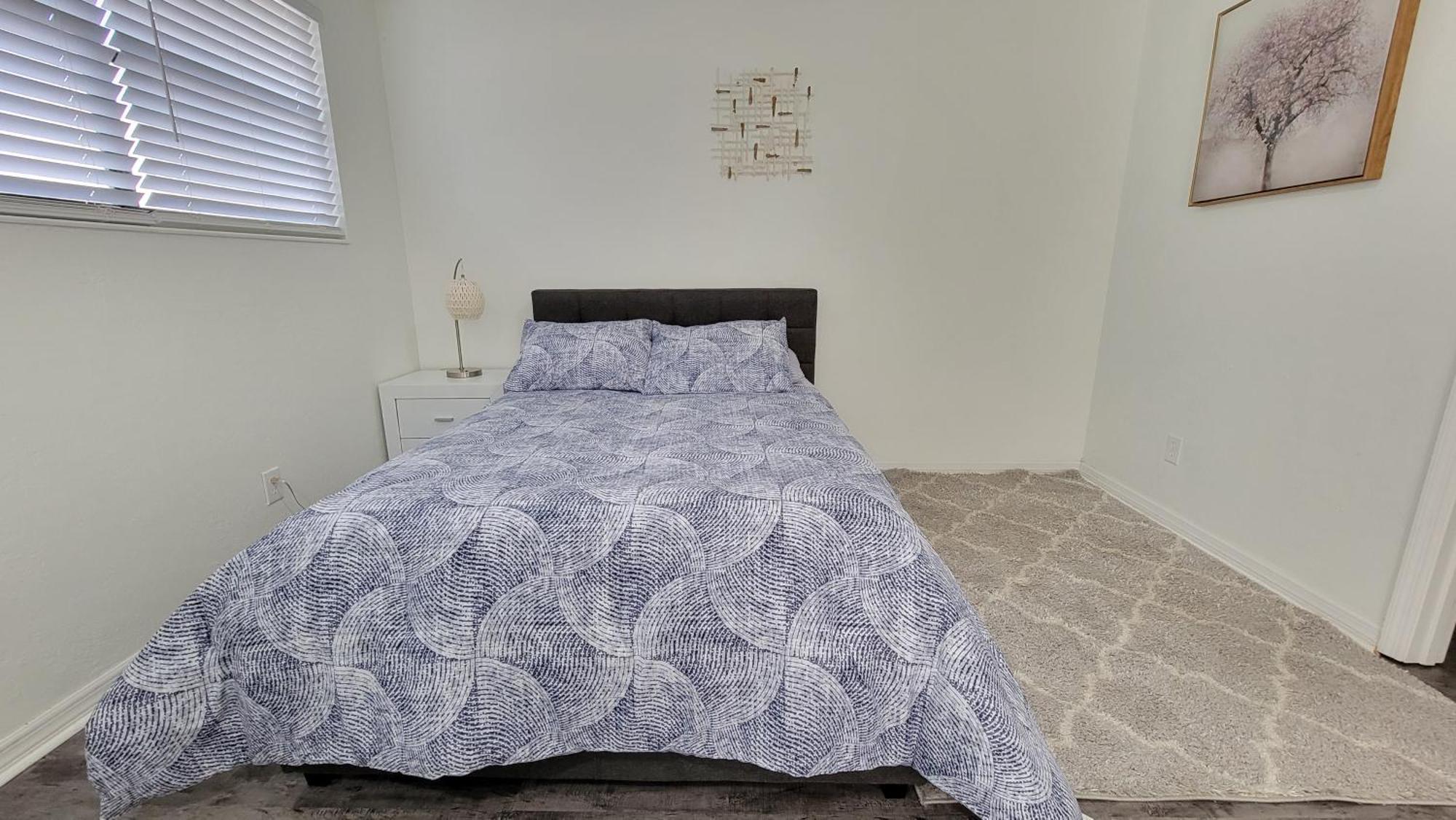 Discover Luxury Condo Steps Away From Celebration Pointe And I-75! Gainesville Bagian luar foto
